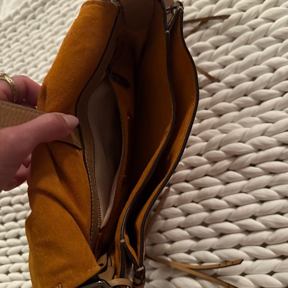 Coach 1941 Whiplash Saddle Bag in Pebble Camel Leather - Picture 4 of 7